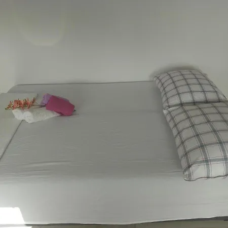 Studio Lucija Apartment